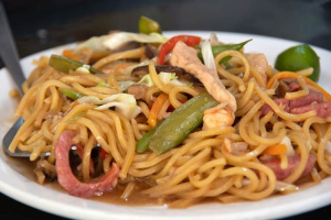 Filipino Pancit Bihon Guisado Recipe