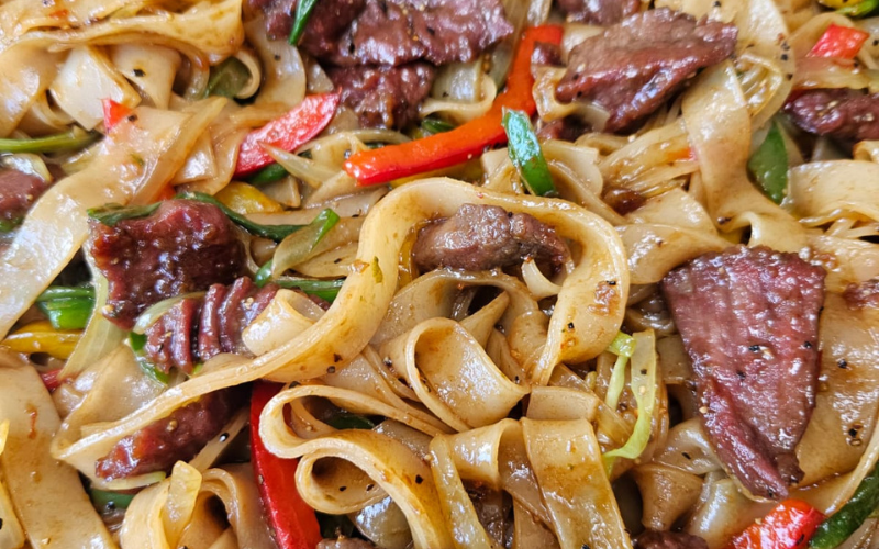 Black Pepper Beef Ho Fun Recipe