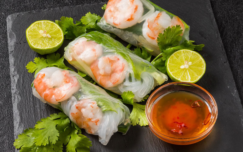 Vietnamese Prawn and Mint Rice Paper Rolls