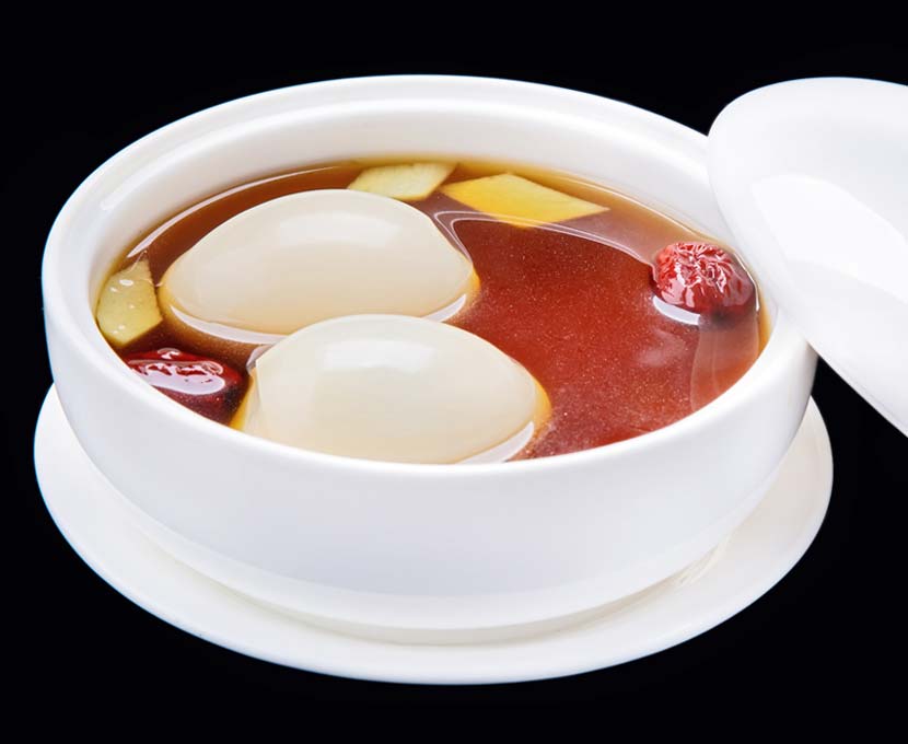 Red Date Longan Sweet Soup With Egg