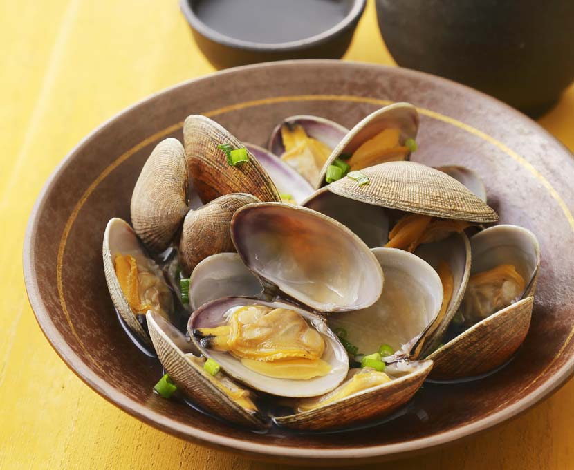 Sake Steamed Clams